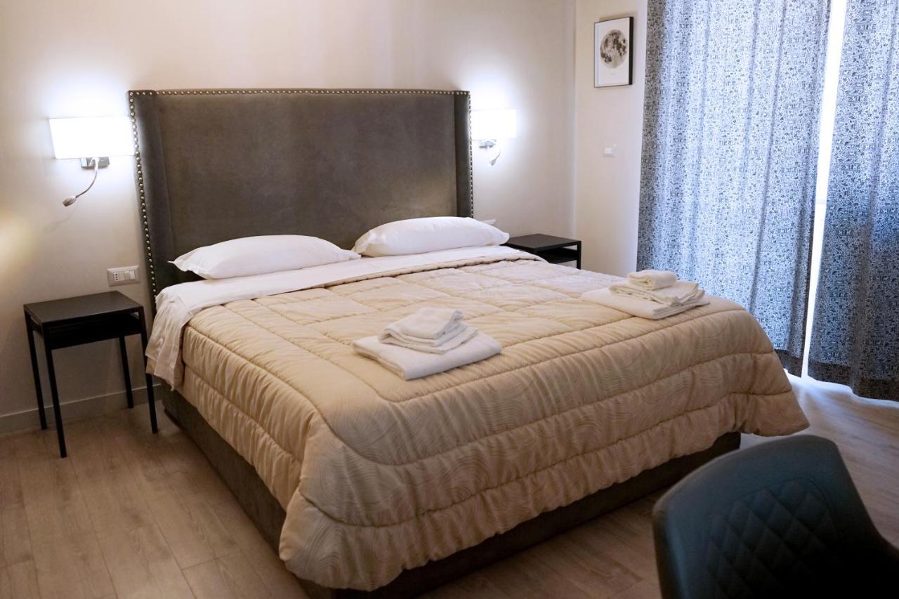 Re Di Smirne By Apulia Accommodation Bari Exteriér fotografie